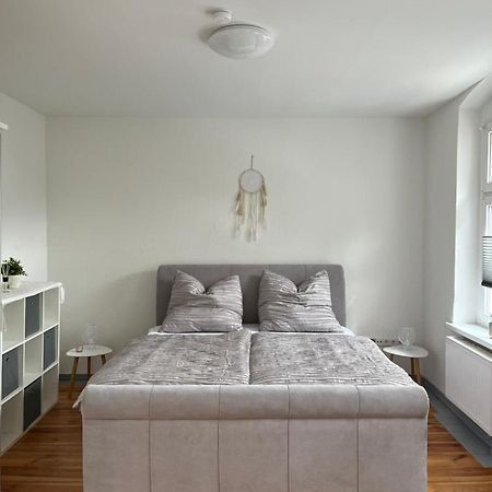 Apartment Horst - Gemuetliche Und Moderne Ferienwohnung In Der Innenstadt พาเซอวาล์ค ภายนอก รูปภาพ