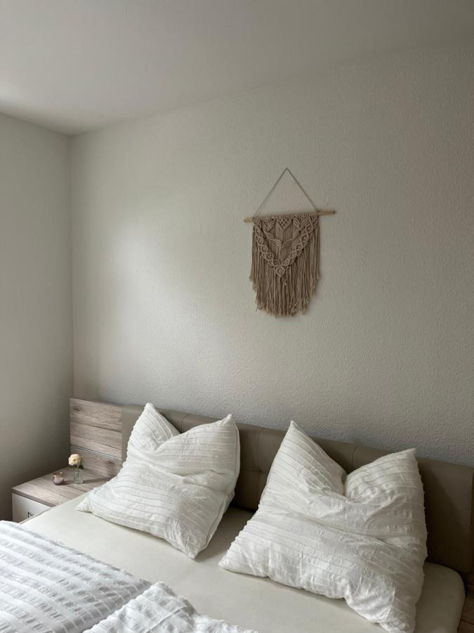 Apartment Horst - Gemuetliche Und Moderne Ferienwohnung In Der Innenstadt พาเซอวาล์ค ภายนอก รูปภาพ